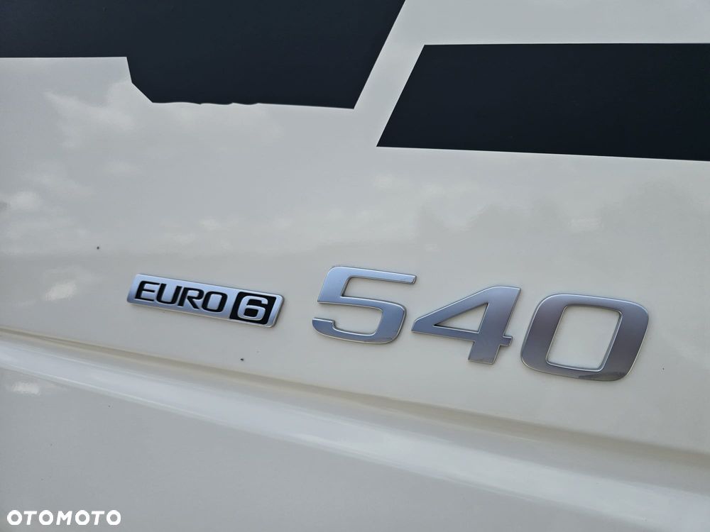 Volvo FH 540 6x4 - 26