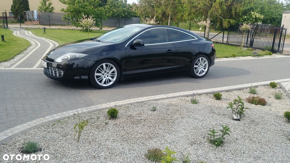 Renault Laguna V6 dCi 235 FAP GT - 12