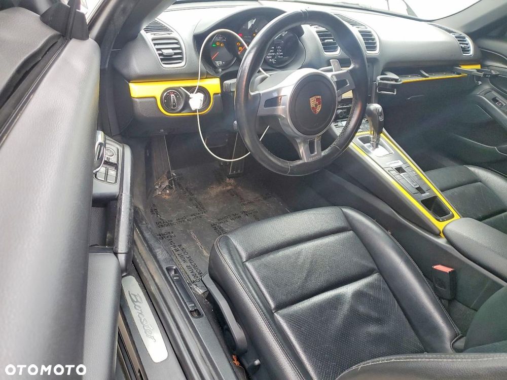 Porsche Boxster - 8