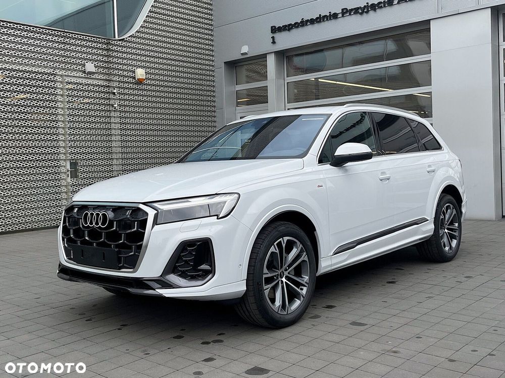 Audi Q7 - 11