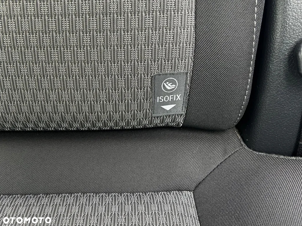 Toyota Auris - 33