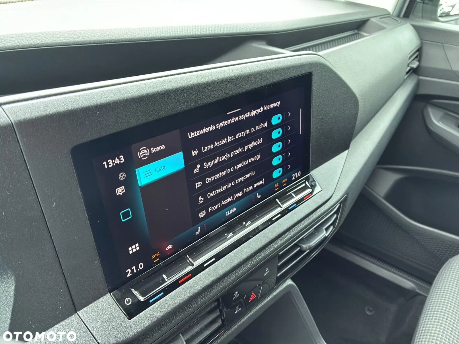 Volkswagen Caddy PanAmericana AUTOMAT 2.0 TDI 122KM, rozstaw osi: 2755 mm - 21