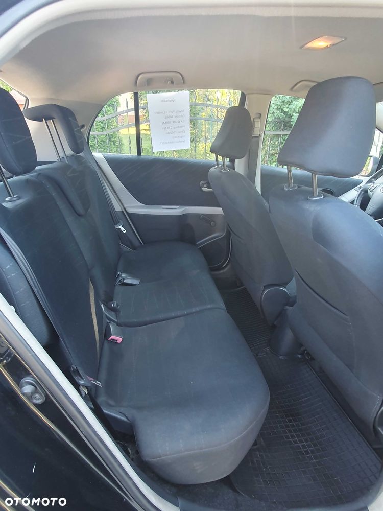 Toyota Yaris - 5