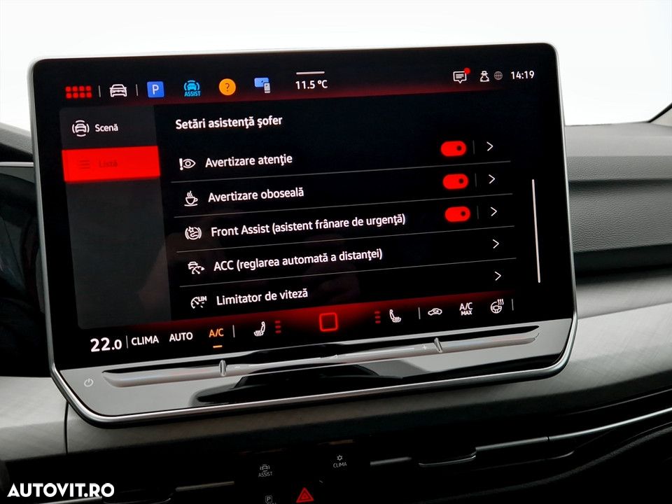 Volkswagen Golf 1.5 eTSI DSG MHEV Advanced - 22