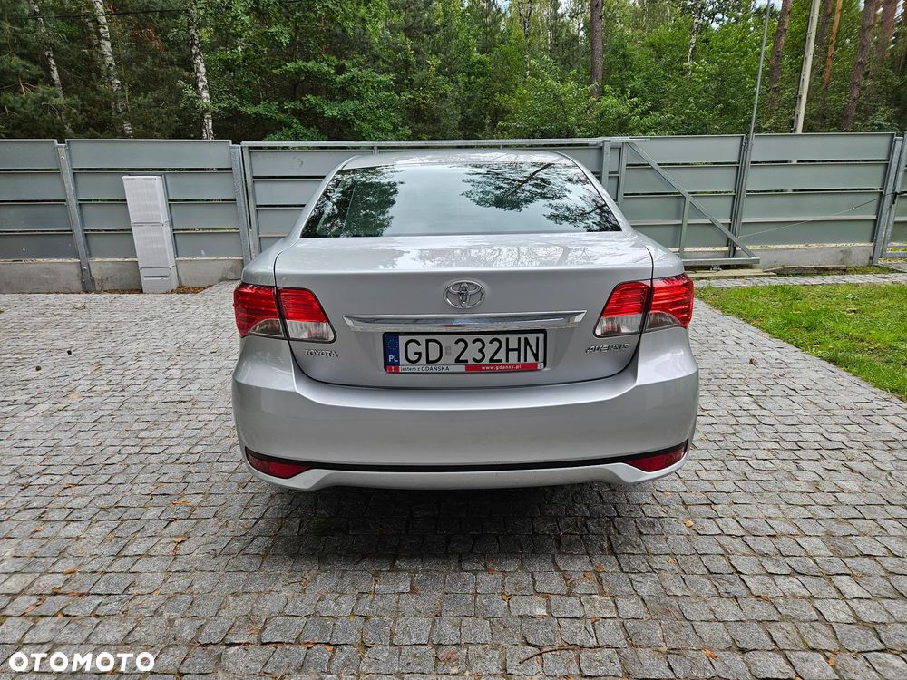 Toyota Avensis 1.8 Premium EU5 MS - 20