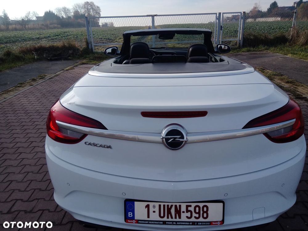 Opel Cascada 2.0 CDTI ecoFLEX Start/Stop Edition - 10