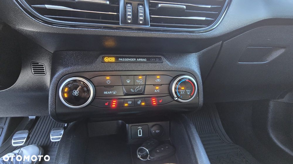 Ford Focus 2.0 TDCi ST-Line ASS - 26
