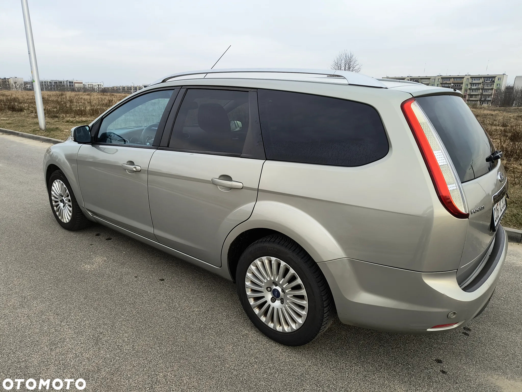 Ford Focus 1.6 16V Ghia - 15