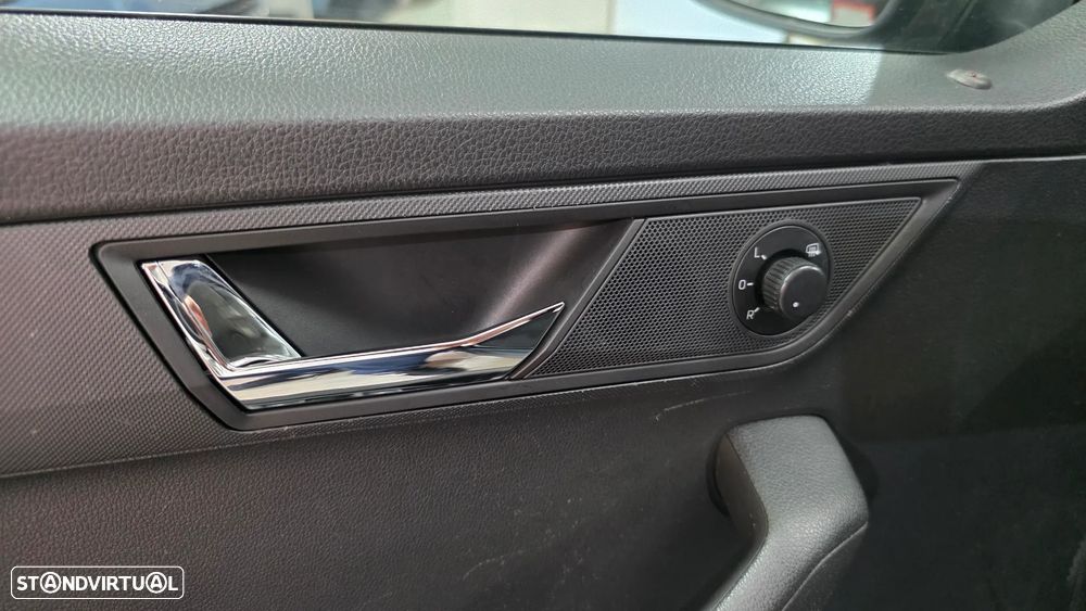 Skoda Fabia 1.0 Ambition - 23