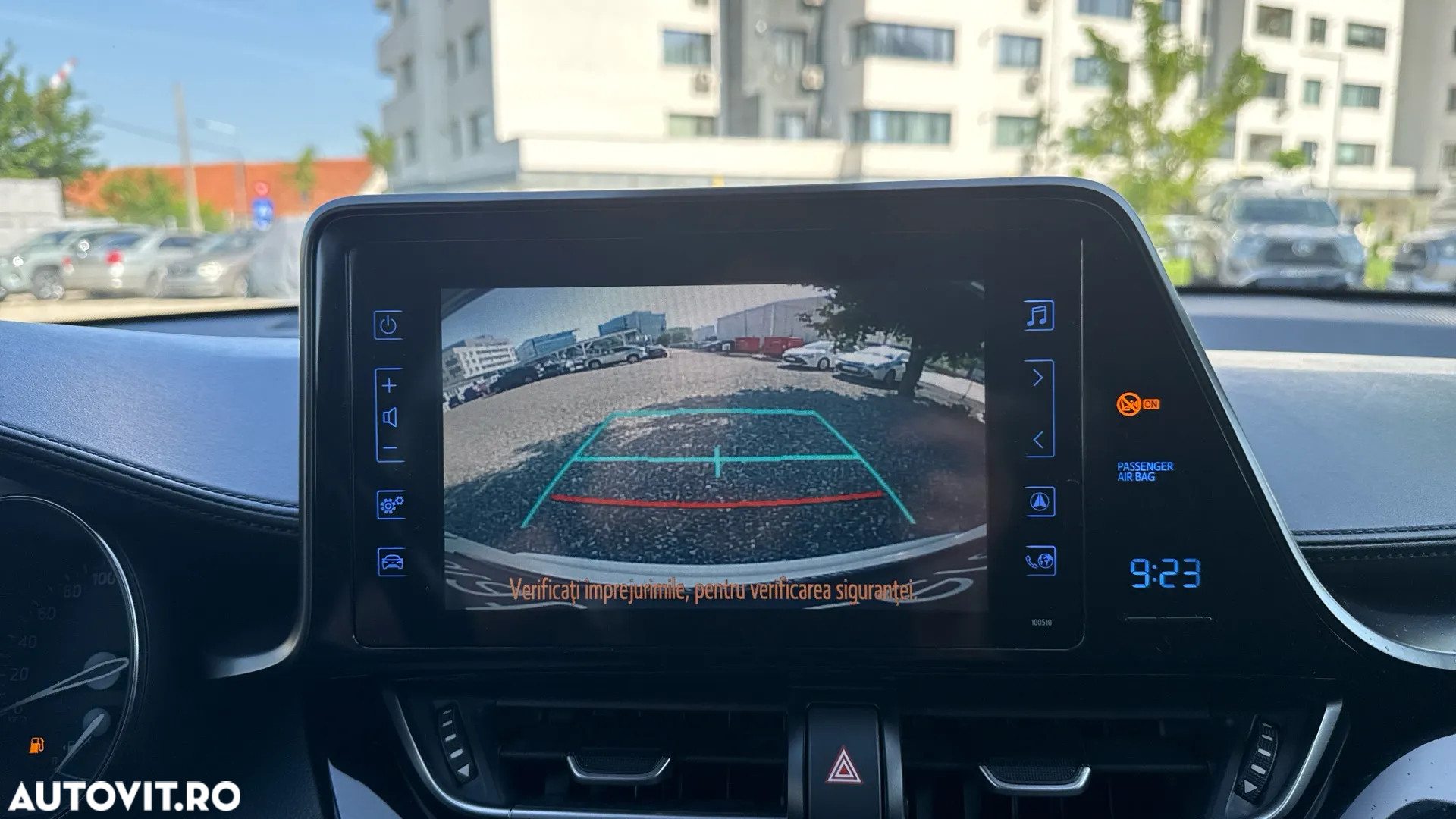 Toyota C-HR 1.2 Turbo 4x2 C-enter - 32