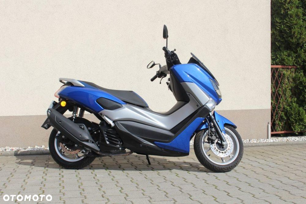Yamaha NMAX - 1