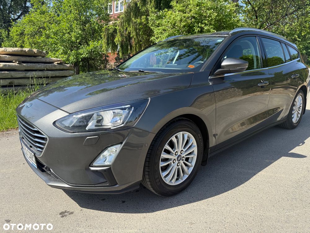 Ford Focus - 30
