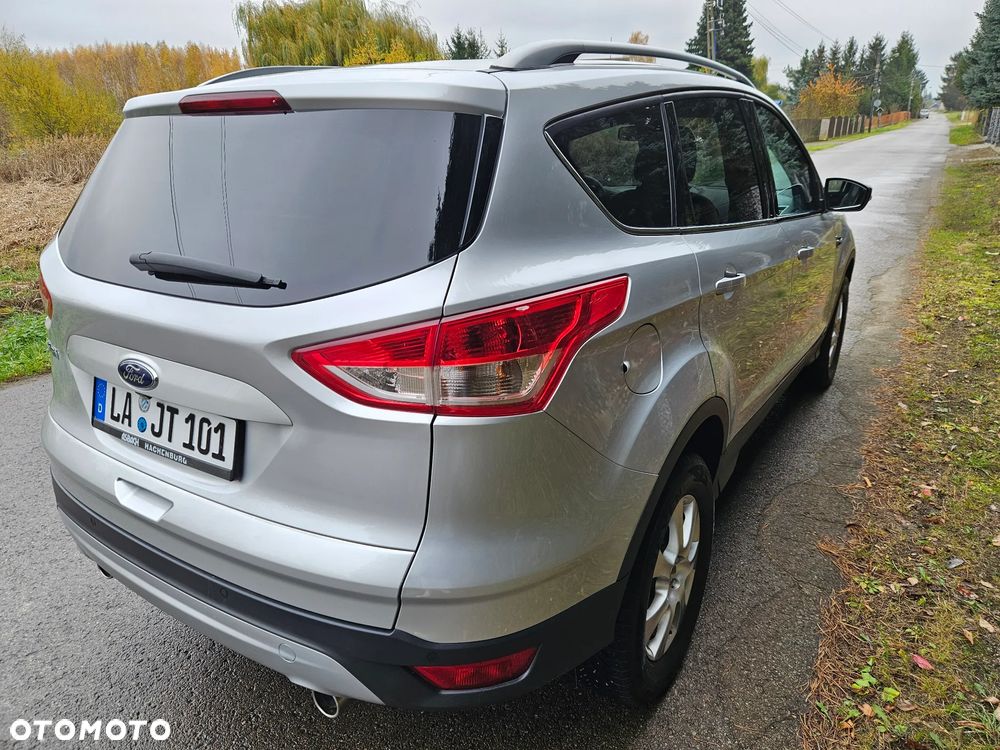 Ford Kuga 2.0 TDCi 4x4 Titanium - 10