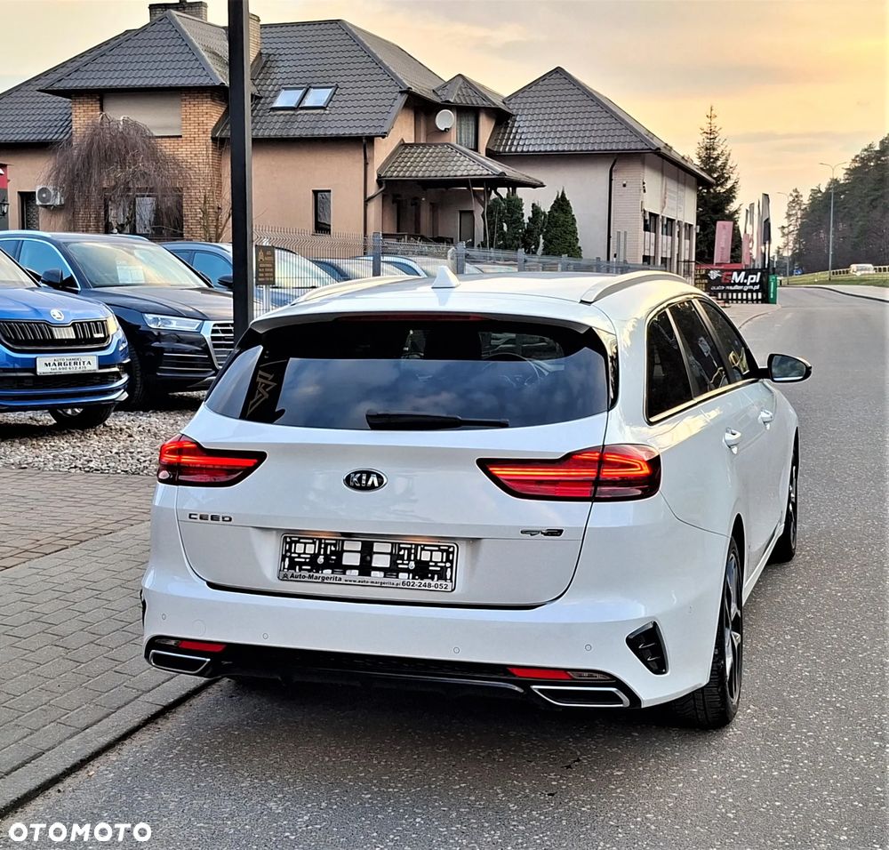Kia Ceed 1.5 T-GDI DCT7 OPF GT Line - 9