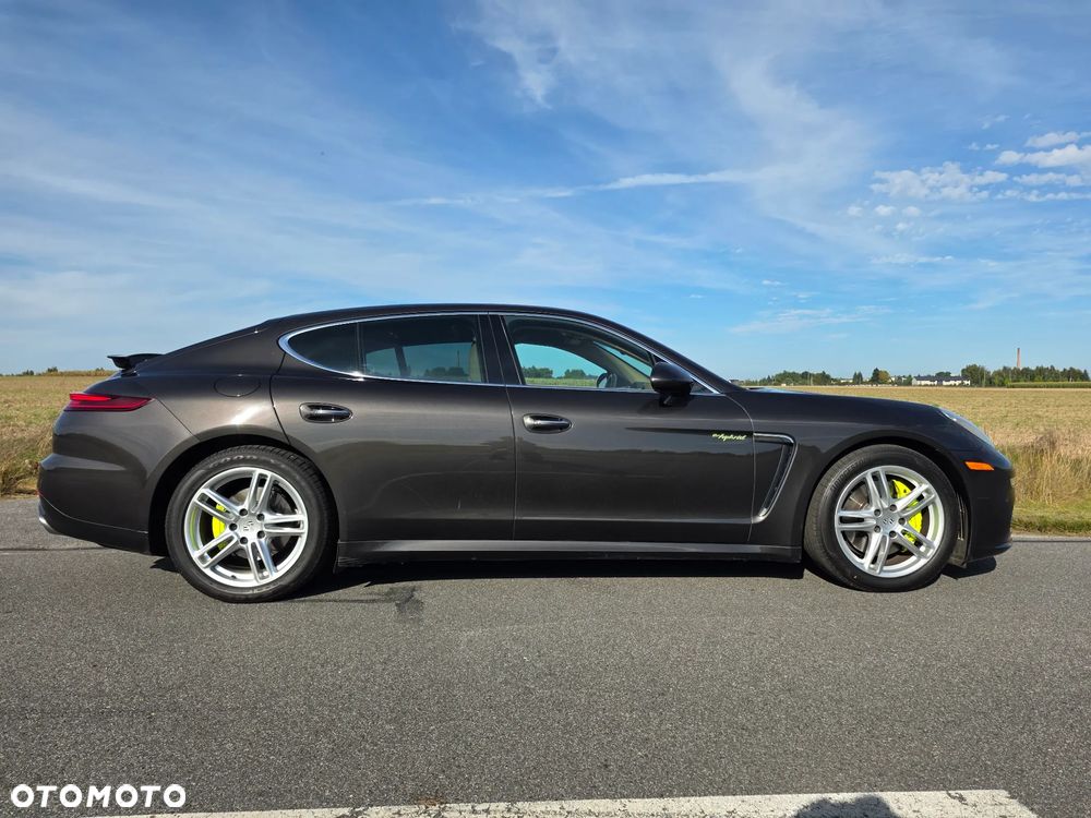 Porsche Panamera S e-Hybrid - 11