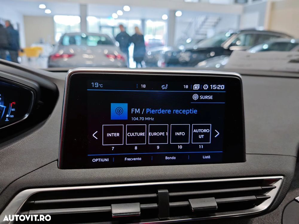 Peugeot 5008 PureTech 130 EAT8 Stop & Start Crossway - 12