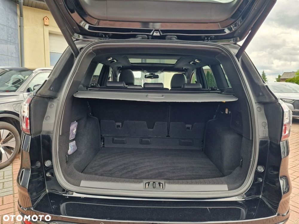 Ford Kuga 1.5 EcoBoost 2x4 ST-Line - 22