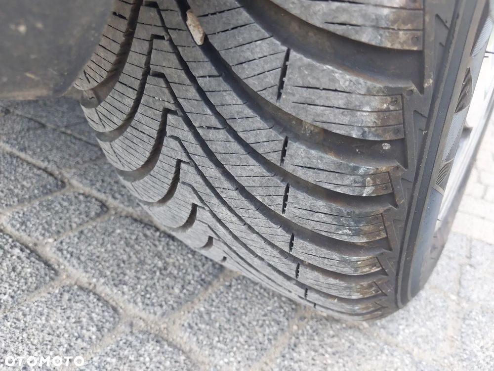 Citroën C4 Picasso - 27