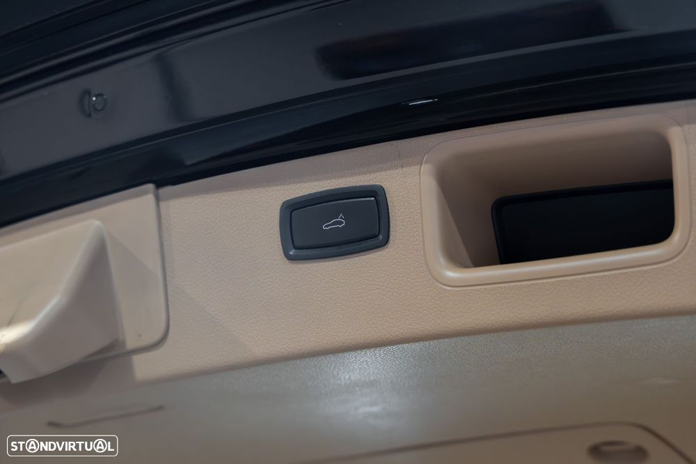 Porsche Macan S - 23