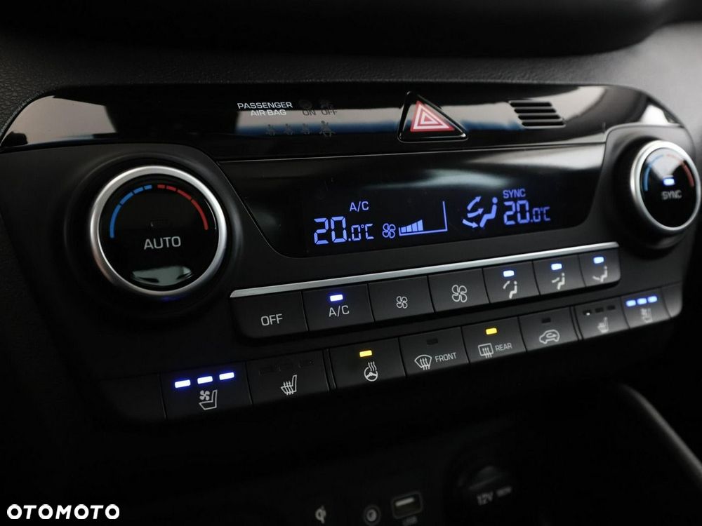 Hyundai Tucson 2.0 CRDi 48V Premium 4WD - 28