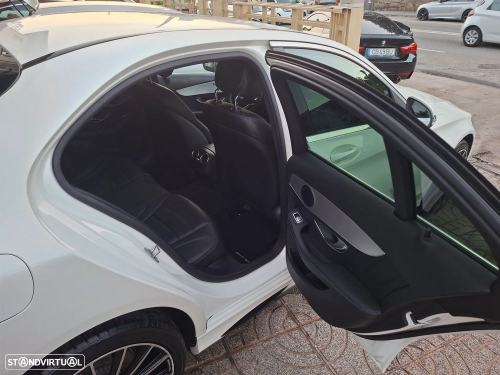 Mercedes-Benz C 250 d 4Matic 9G-TRONIC AMG Line - 25
