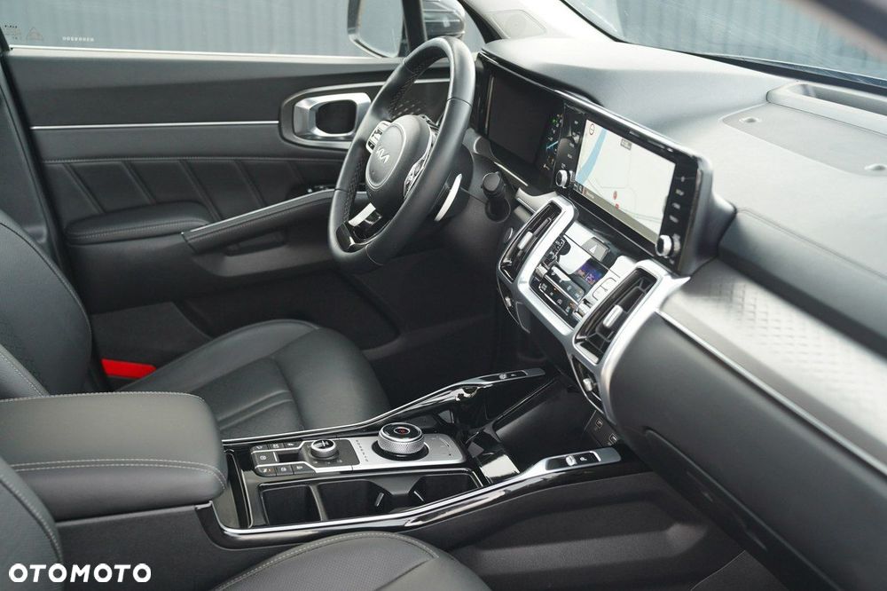Kia Sorento - 26
