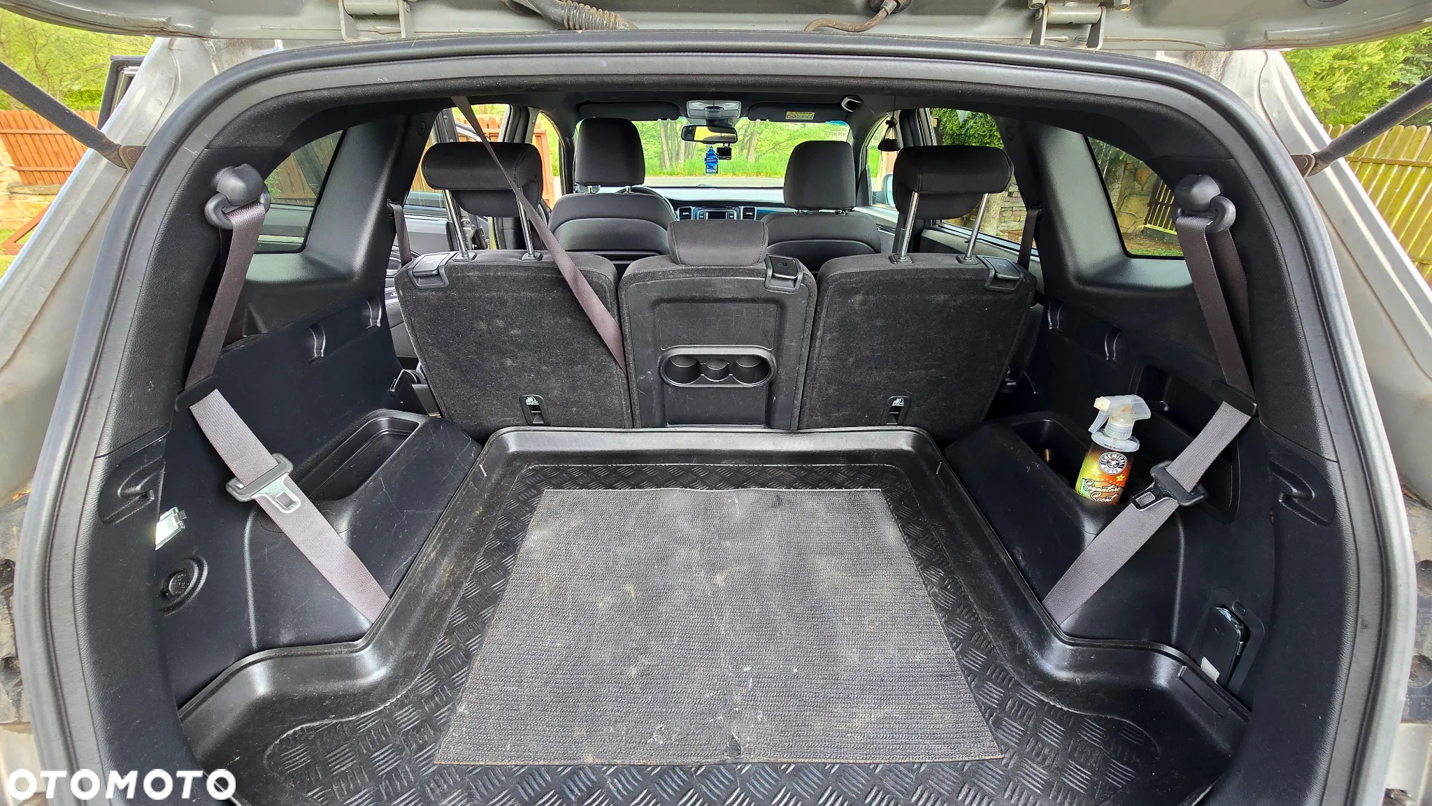 Kia Carens 1.7 CRDi L 7os - 13