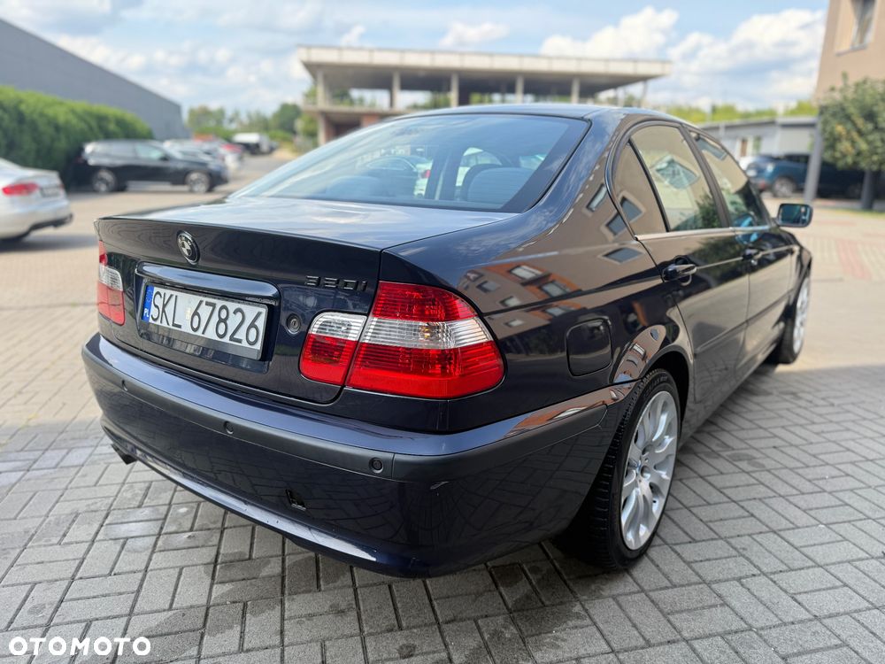 BMW Seria 3 320i Edition Exclusive - 7
