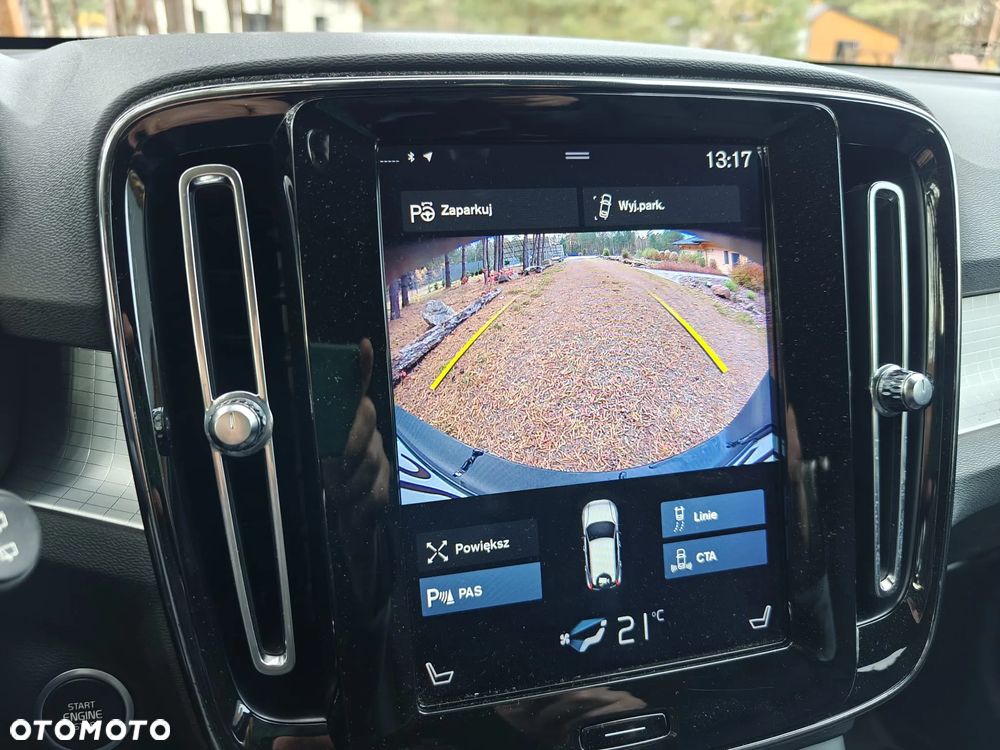 Volvo XC 40 T5 AWD Momentum - 9