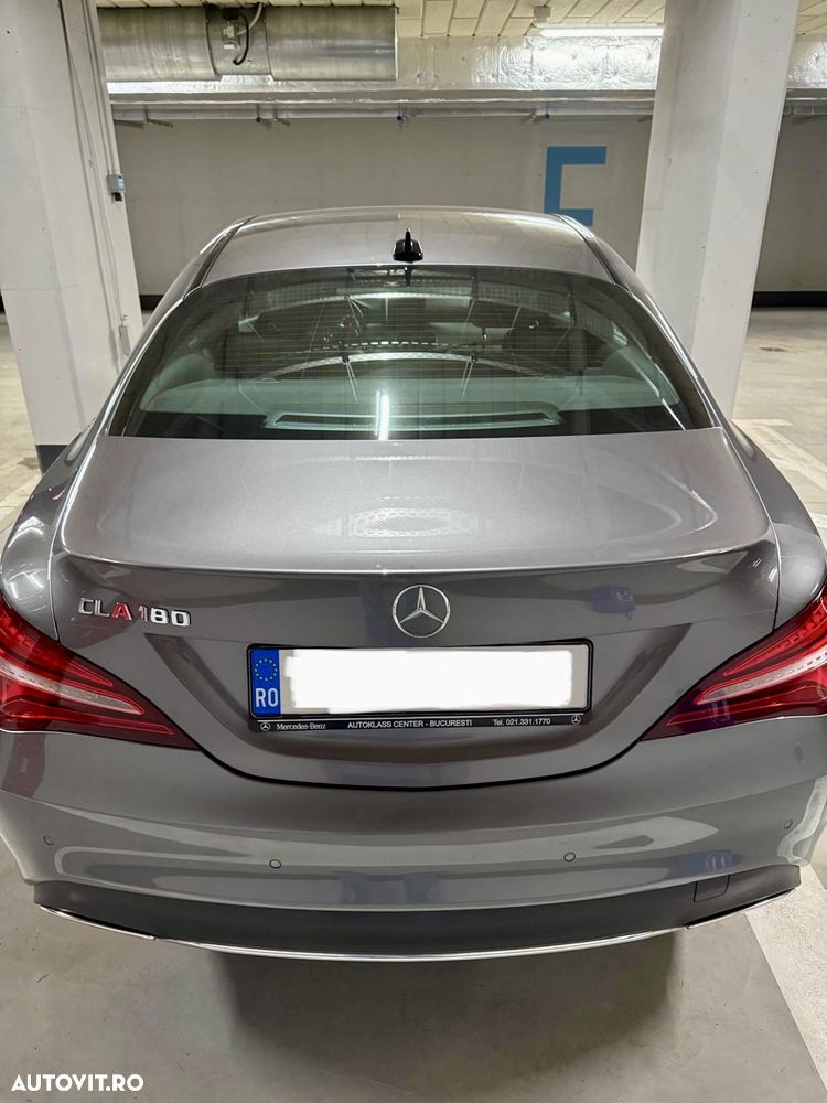 Mercedes-Benz CLA 180 - 11
