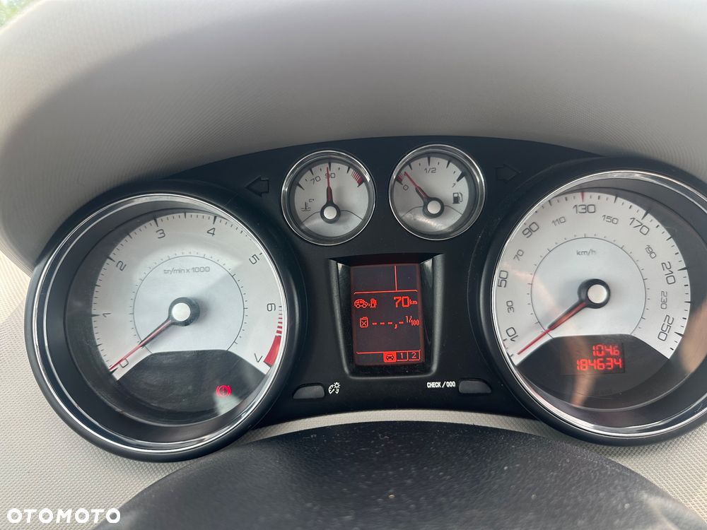 Peugeot 308 1.6 Trendy - 6
