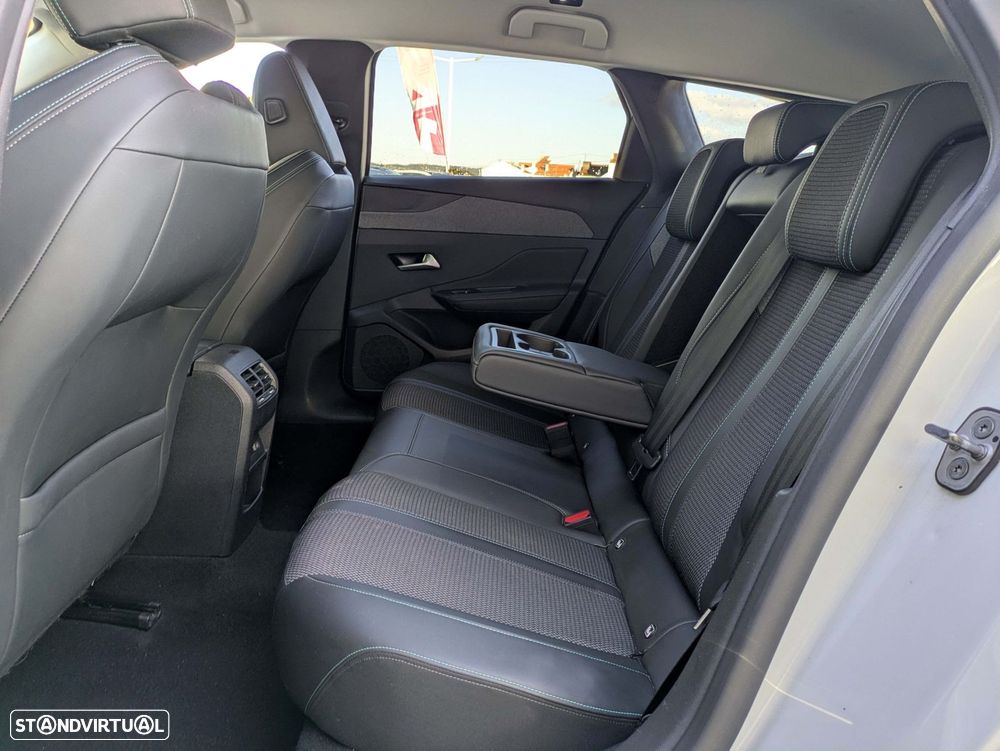 Peugeot 308 SW 1.5 BlueHDi Allure - 12