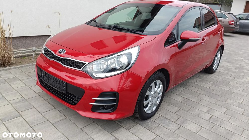 Kia Rio 1.4 Fifa World Cup Edition - 11