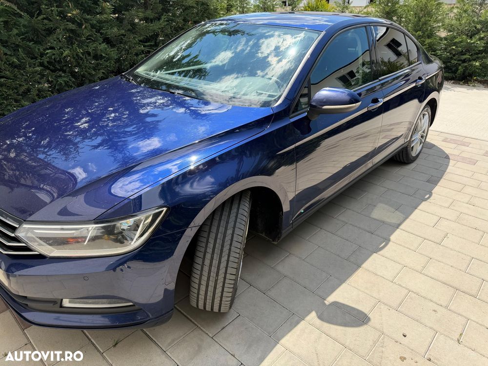 Volkswagen Passat 2.0 TDI SCR DSG Comfortline - 20