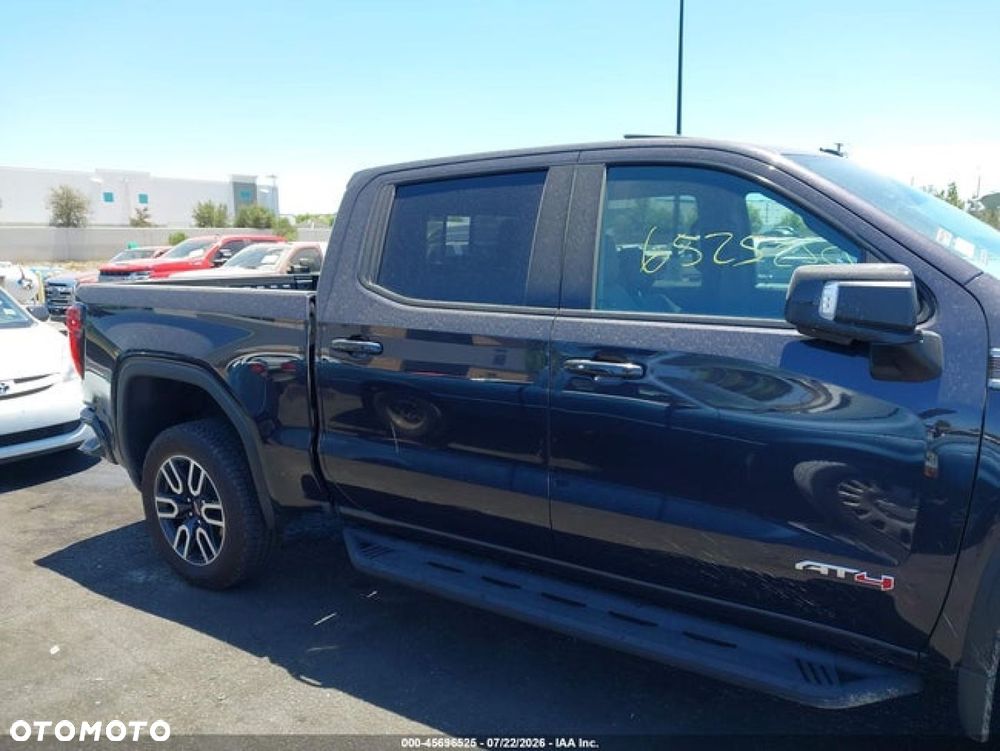 GMC Sierra - 6