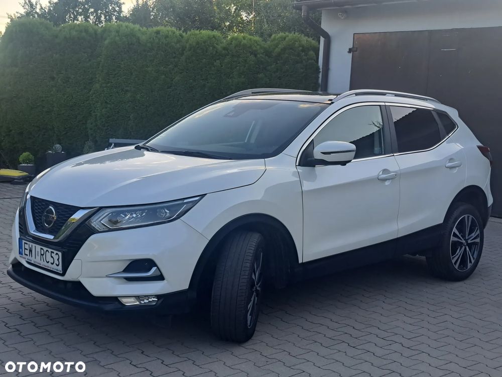 Nissan Qashqai 1.3 DIG-T N-Connecta - 1