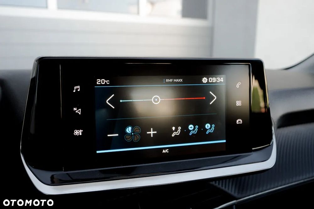 Peugeot 208 1.2 PureTech Active S&S - 21