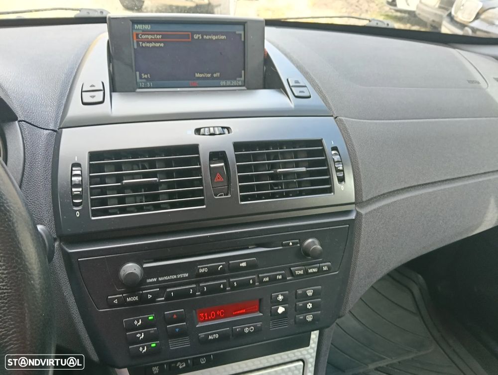 BMW X3 2.0 d LifeStyle - 28