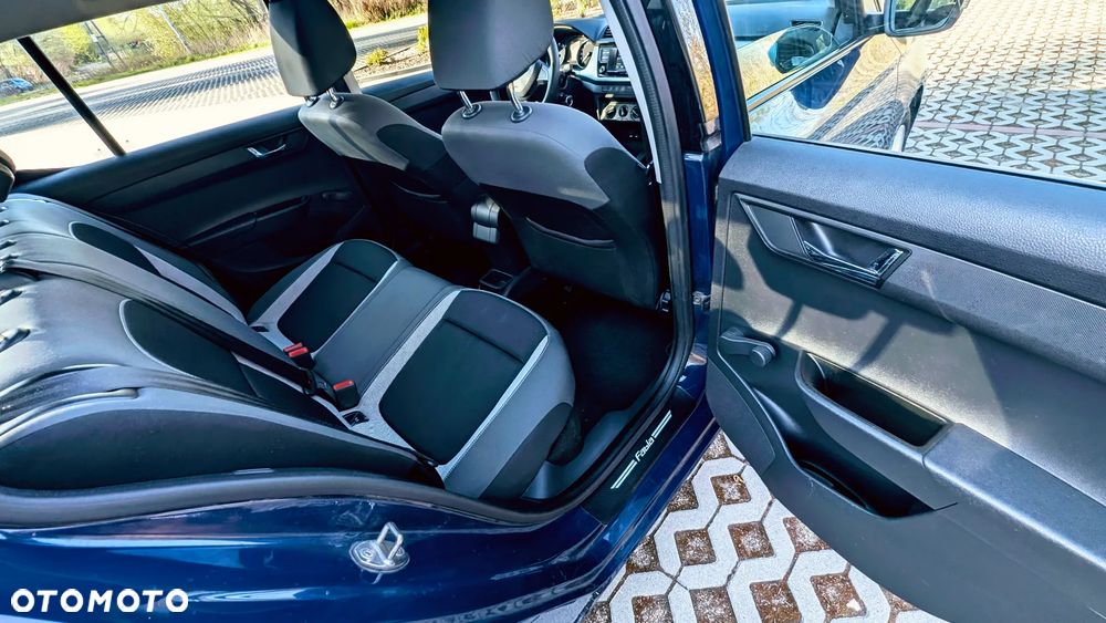 Skoda Fabia 1.0 Ambition - 13