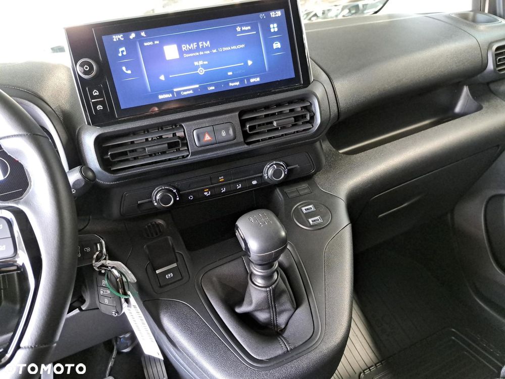 Toyota PROACE CITY - 24