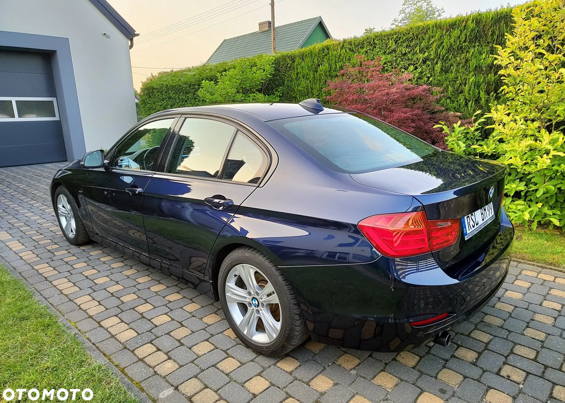 BMW Seria 3 320d - 4