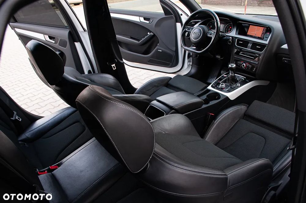 Audi A4 Limousine - 33