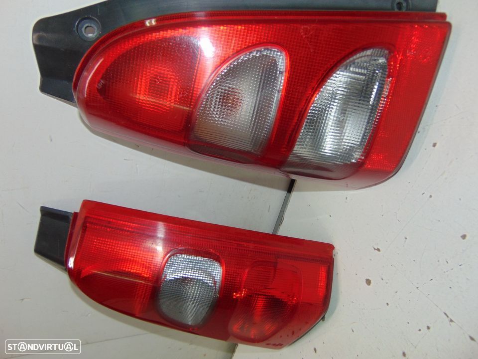 Suzuki wagon r farolins - 3