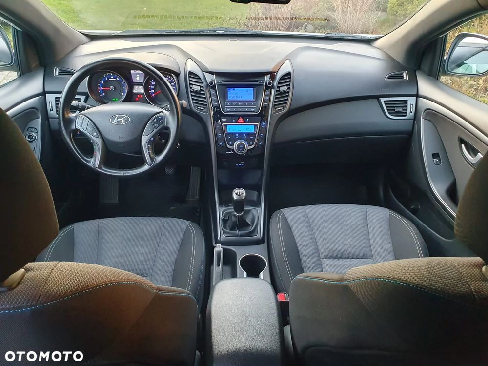 Hyundai i30 1.6 GDI BlueDrive Premium - 6