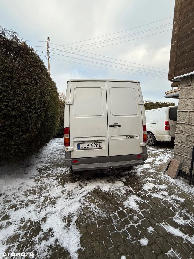 Mercedes-Benz Sprinter - 3
