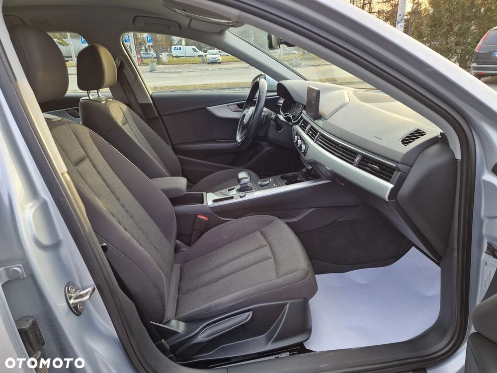 Audi A4 Avant 2.0 TDI S tronic - 20