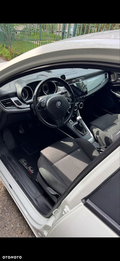 Alfa Romeo Giulietta - 6