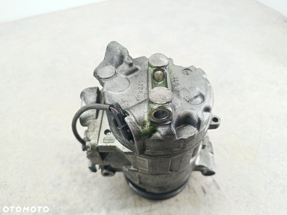 POMPA, SPRĘŻARKA KLIMATYZACJI BMW 1 E87 447260-1851 6987862 DENSO 2.0 D - 9