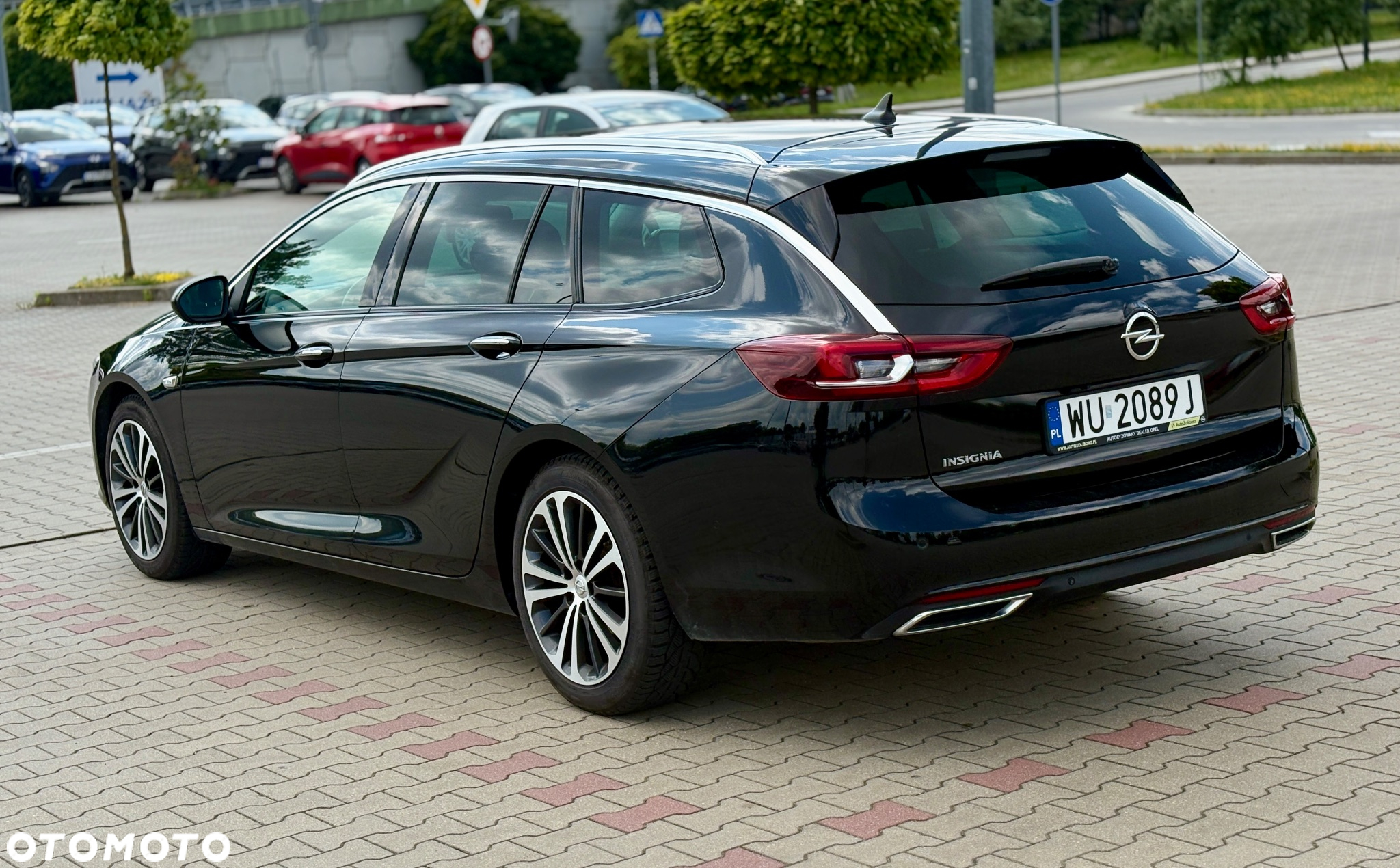 Opel Insignia CT 1.6 T Exclusive S&S - 3