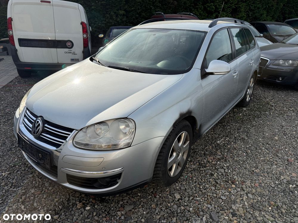 Volkswagen Golf 1.9 TDI DPF Comfortline - 1